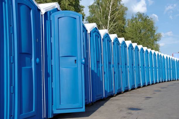 Porta potty delivery and setup in Farrell, PA